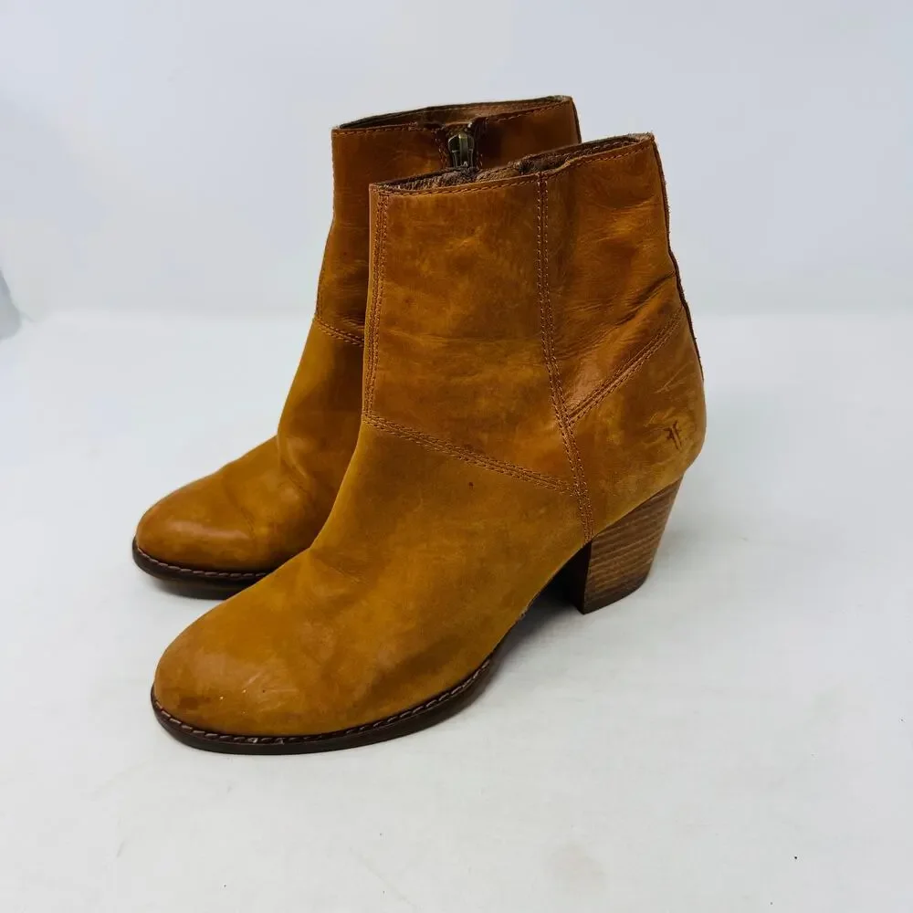 Frye Cara Short Ankle Boots Tan Leather Stacked Heel Western Style Size‎ 7M